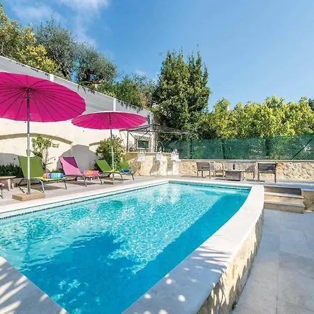 Sleeps 8 Pool Air Con Wifi * Vallauris